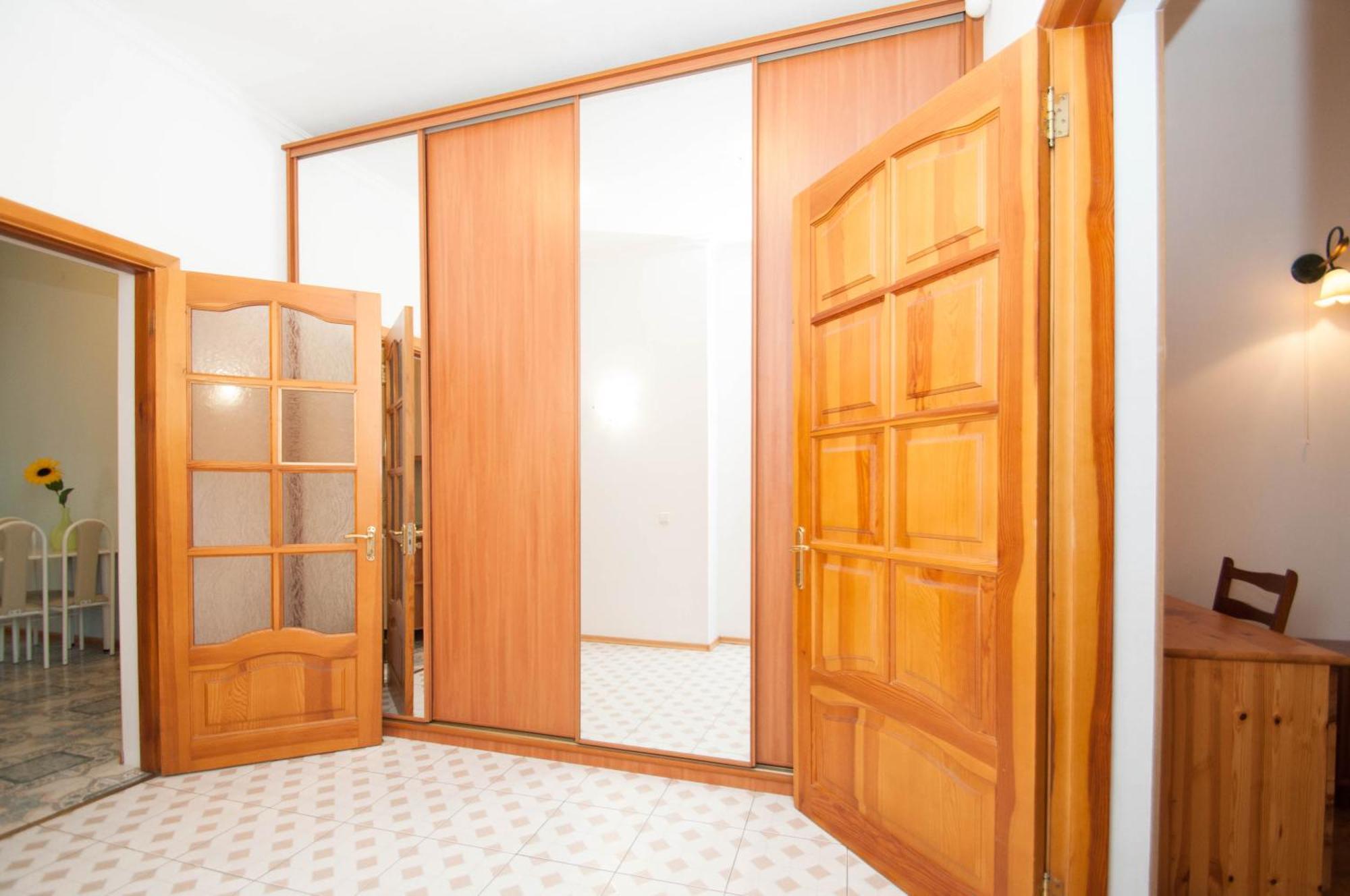 Central Apartments Киев Экстерьер фото