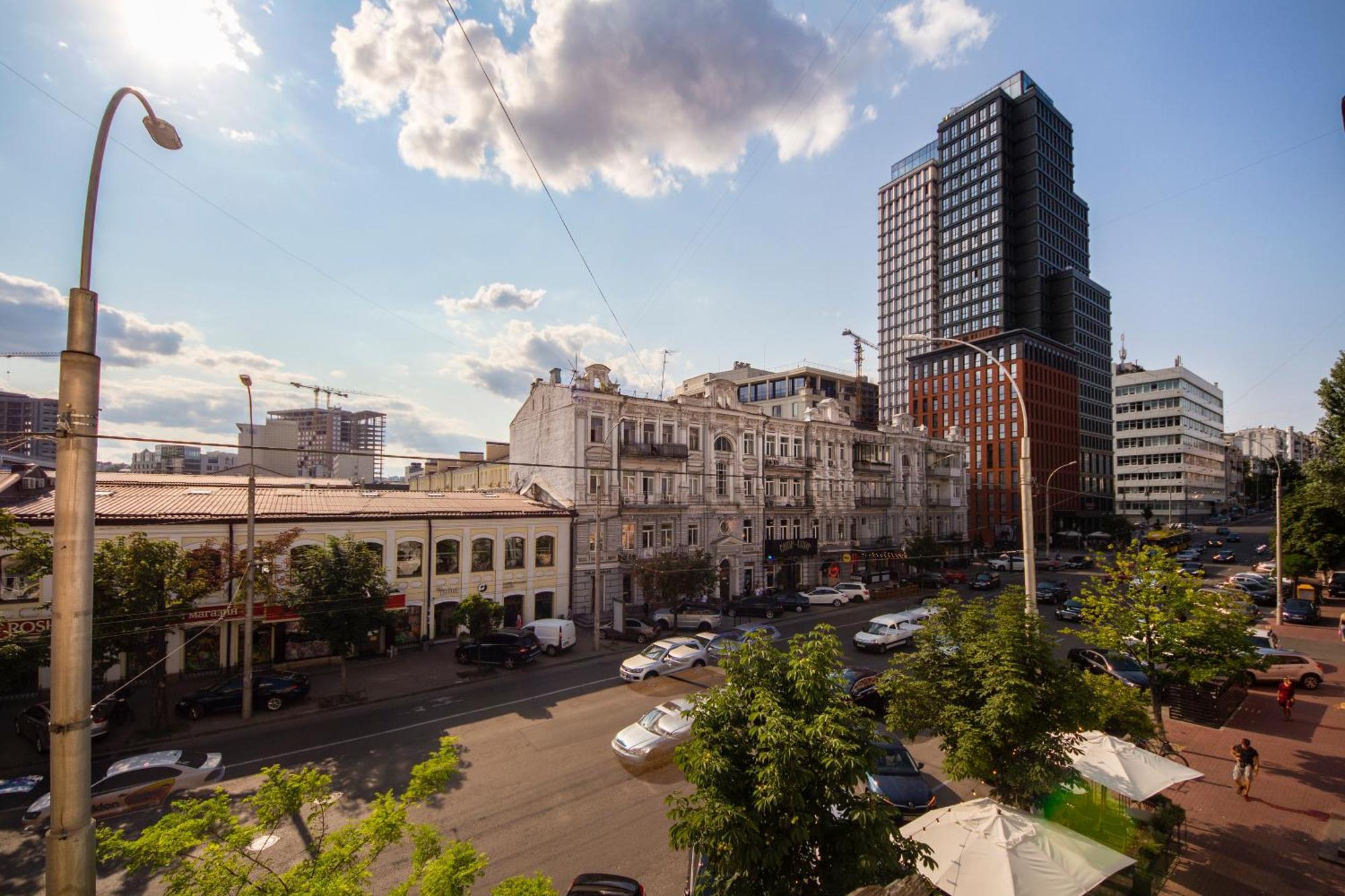 Central Apartments Киев Экстерьер фото