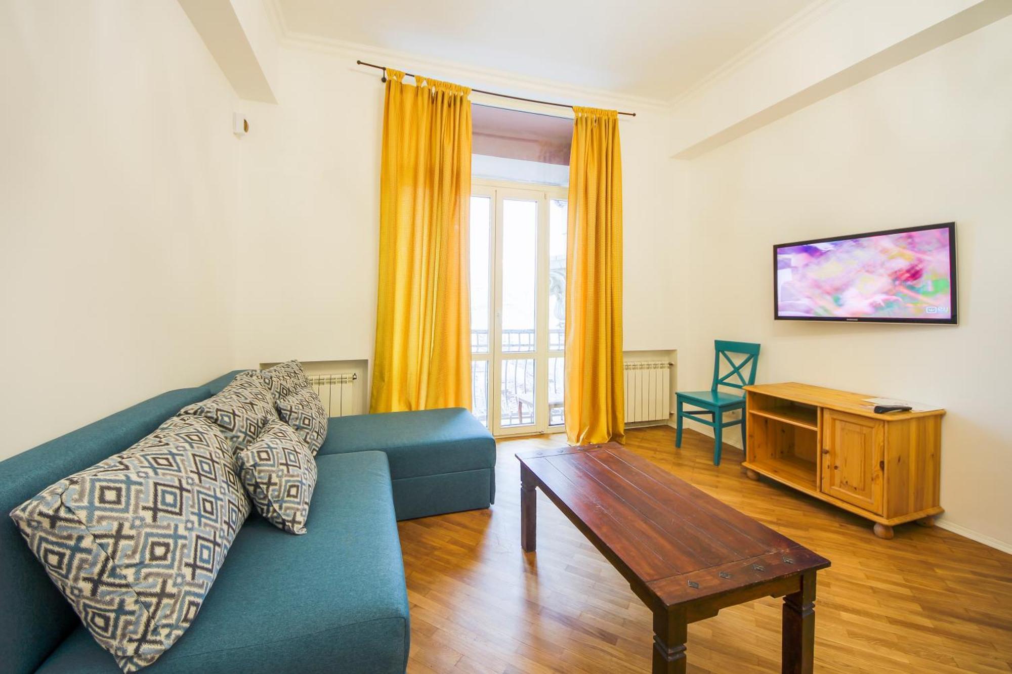 Central Apartments Киев Экстерьер фото