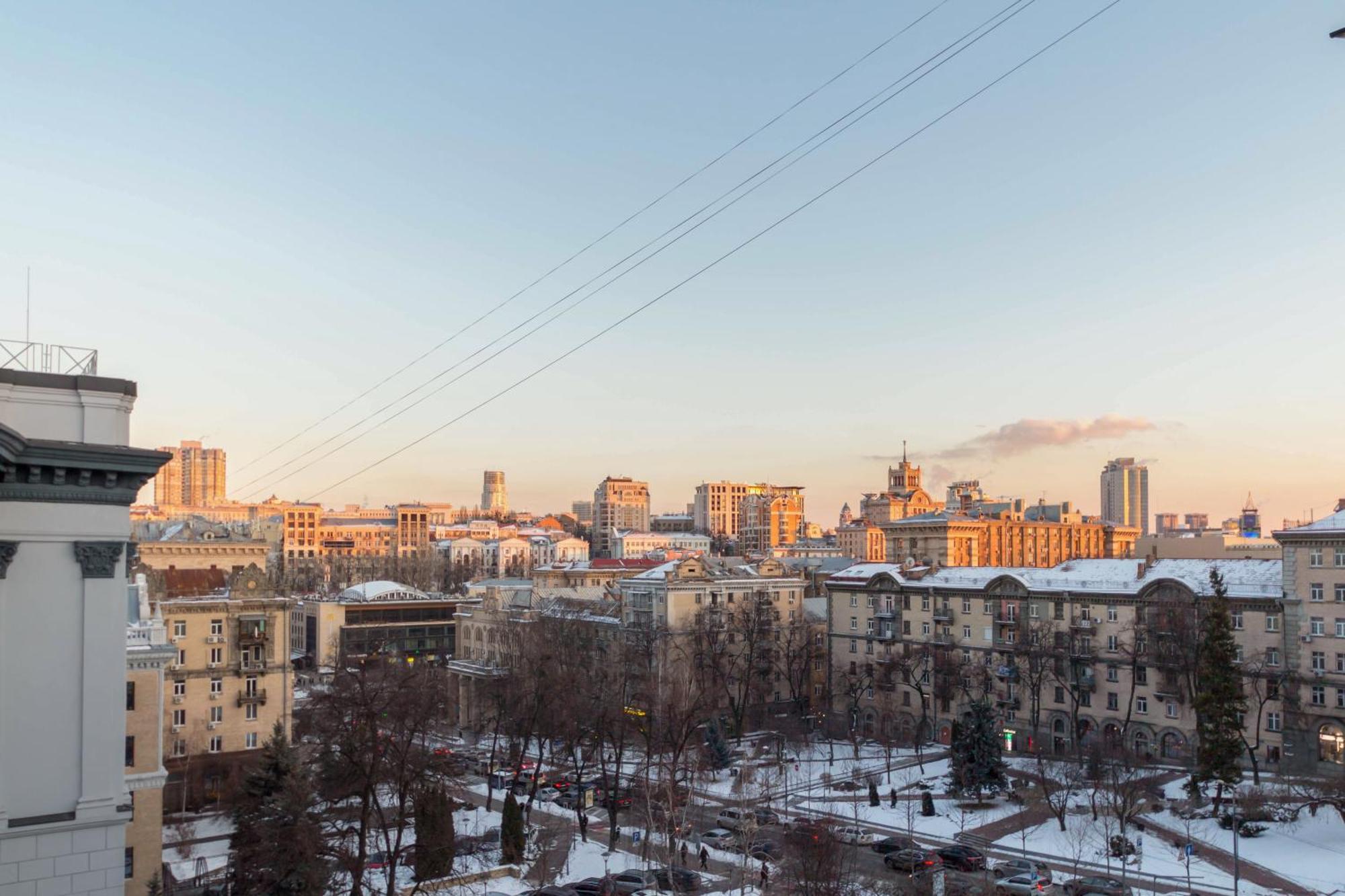 Central Apartments Киев Экстерьер фото